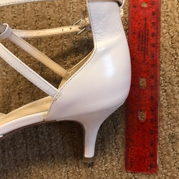 Off white Nine West mid heel pump - Picture 8 of 8